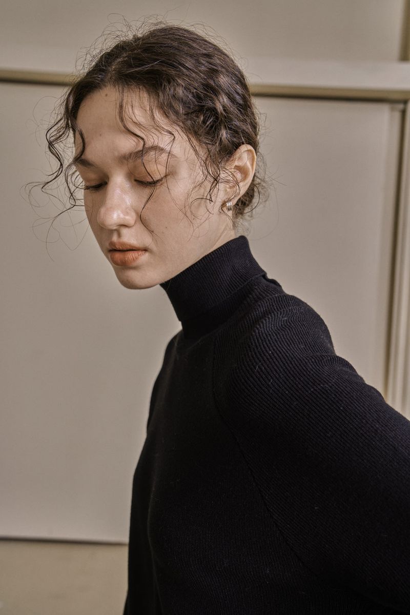 UNBALANCED KNIT DRESS_BLACK