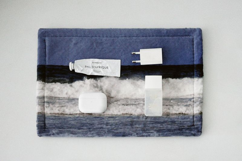 nature desk rug - blue pado