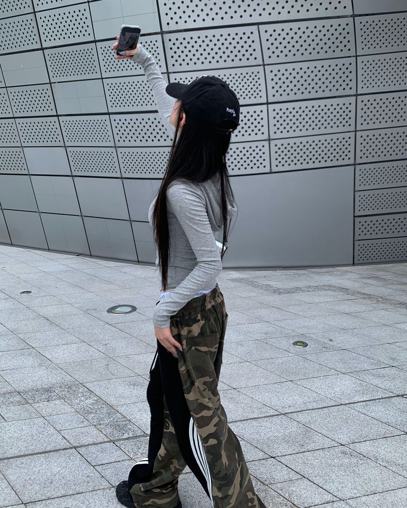Lettering slim hoodie