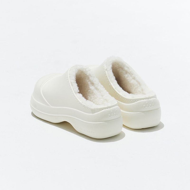 Wednesday Evening Winter Clog - Cream
