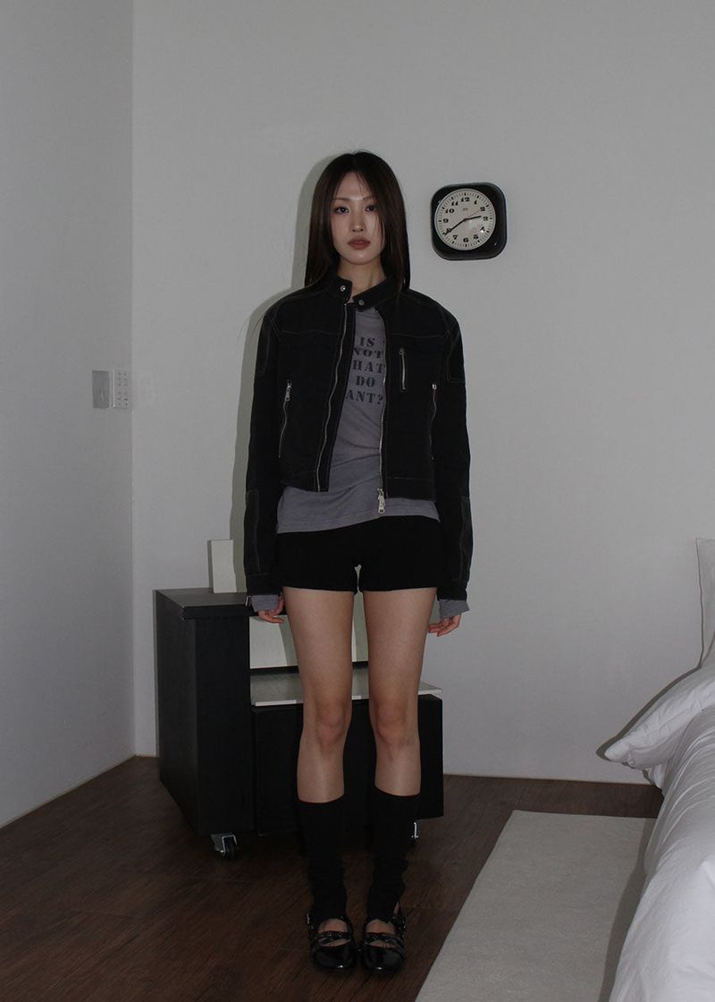 WANT LONG SLEEVE TEE