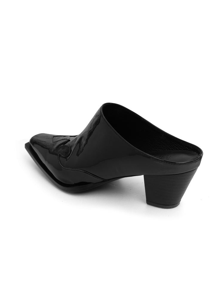 Western mule (pendantn black)