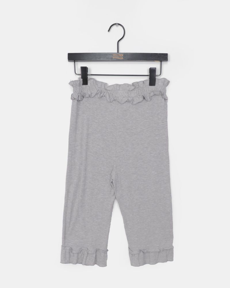 Jabel v-neck frill capri pants