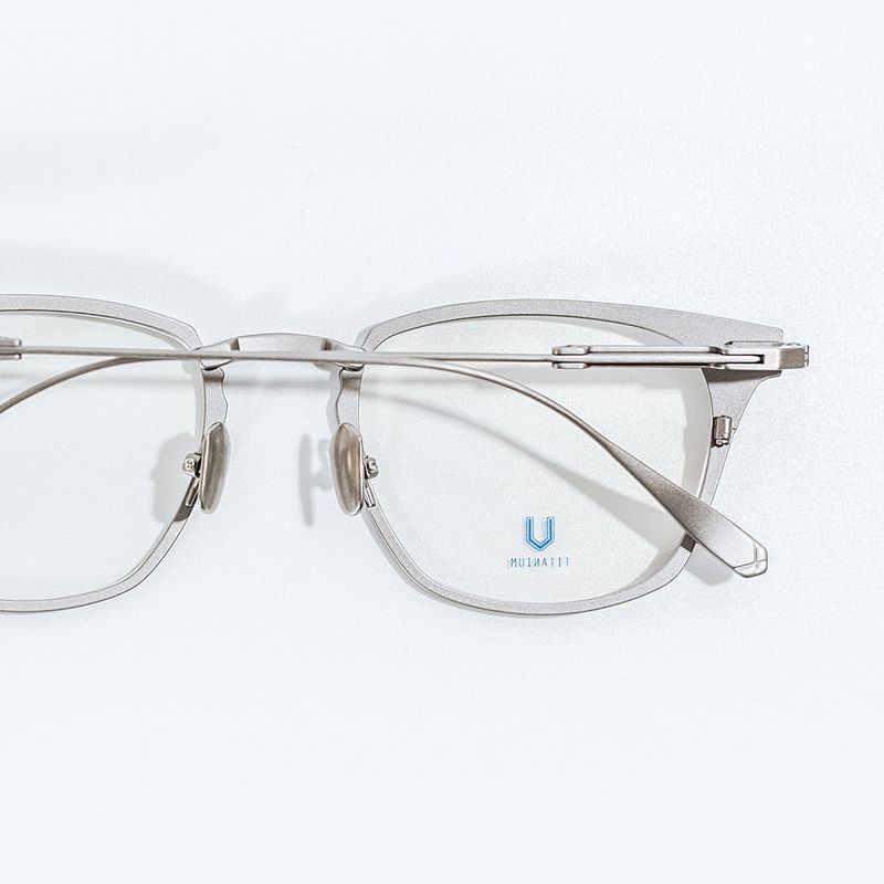 Knouun Square titanium glasses CODE. 104. A Navy N Silver