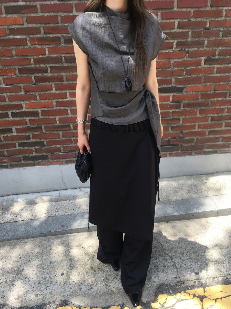 Moss wrap blouse