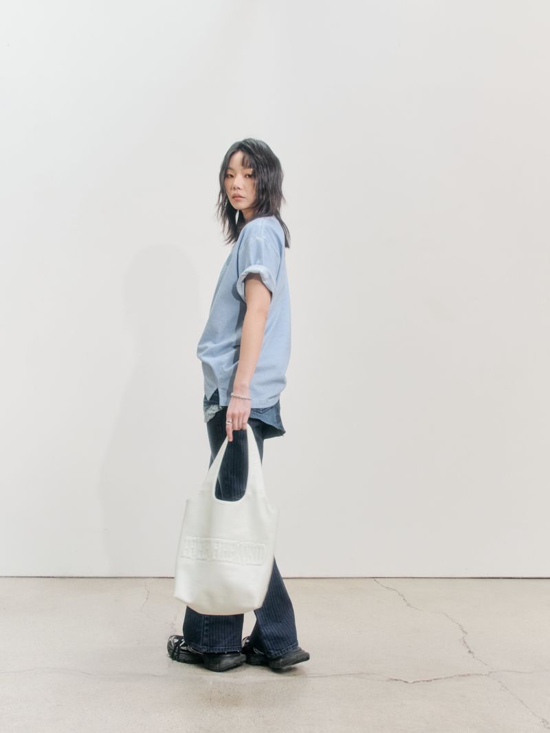 Signature Logo Leather Shoulder Bag