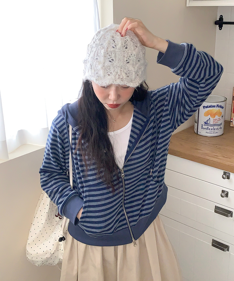 Holic Dangora Knitwear Hooded Zip-Up