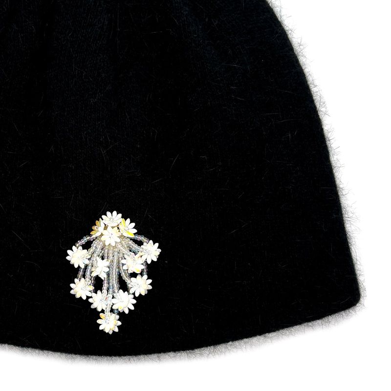 Drop Bead Angora Short Beanie [Black]