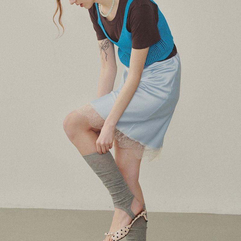 Melly&Rose（メリーアンドローズ）の「Rose Stain Lace Mini Skirt（Skirts）」