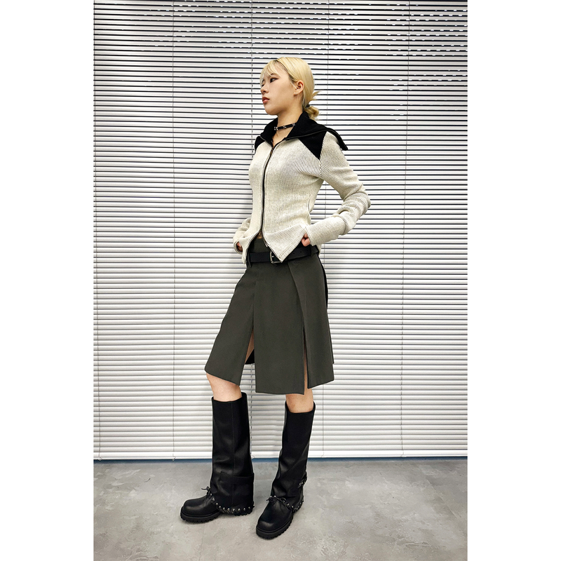 HIGH-NECK ZIP-UP: OFF-WHITE