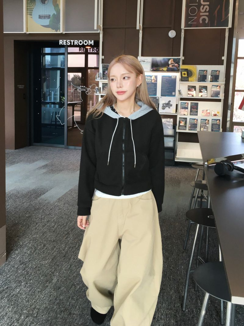 Beary Color Block Crop Hoodie (2c)