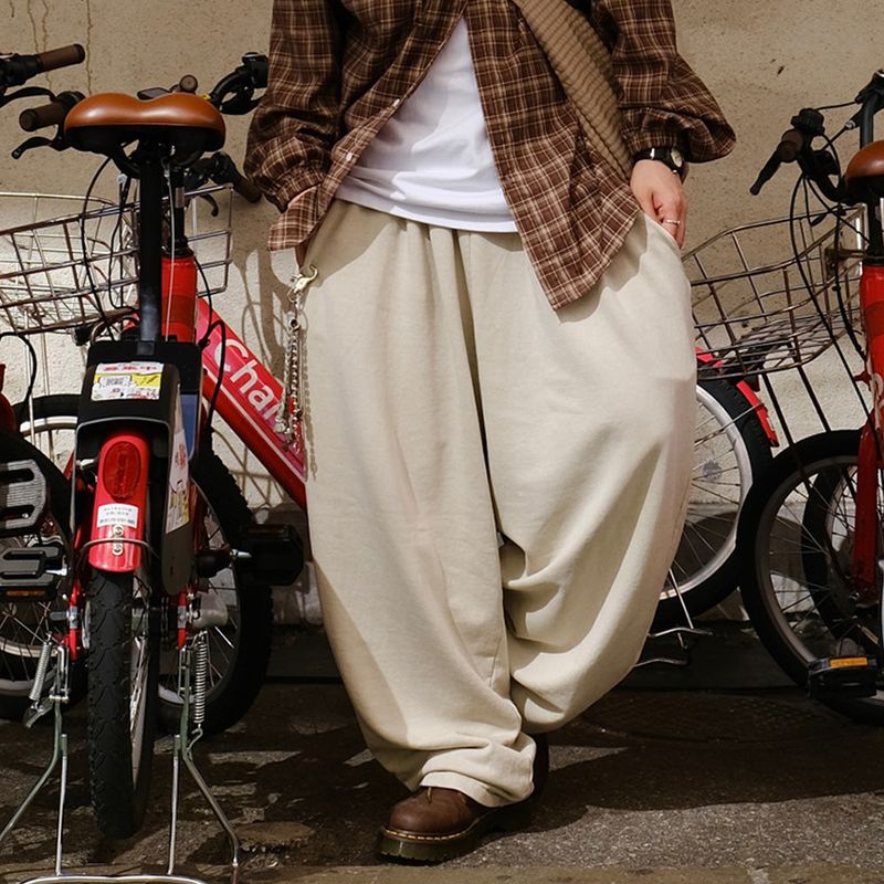 SEMIKAJI（セミカジ）の「[SEMADE] Tapered Pigment Sweat Pants（Pants）」