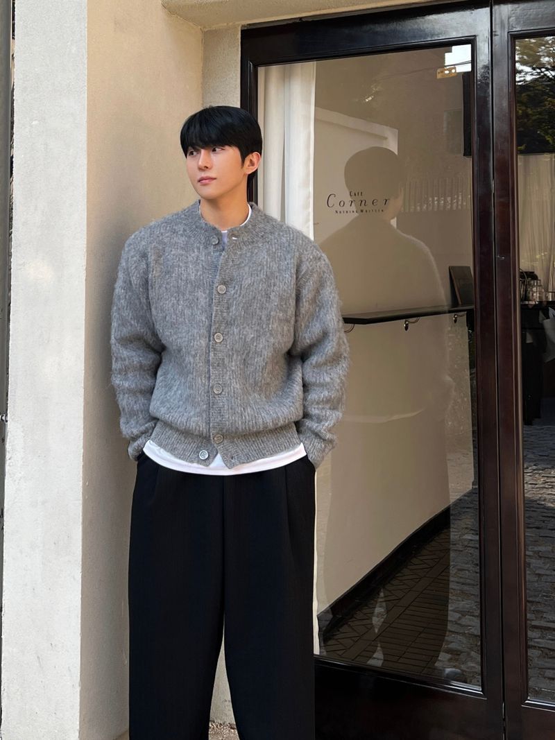 Brush wool cardigan