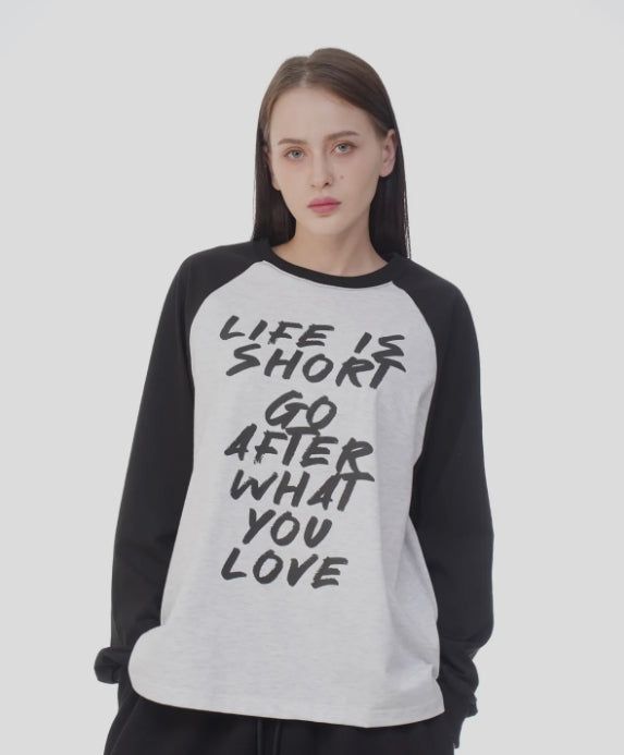 DXOH(ディソエイチ)の「ユニセックスライフラグランTシャツ(トップス)」
