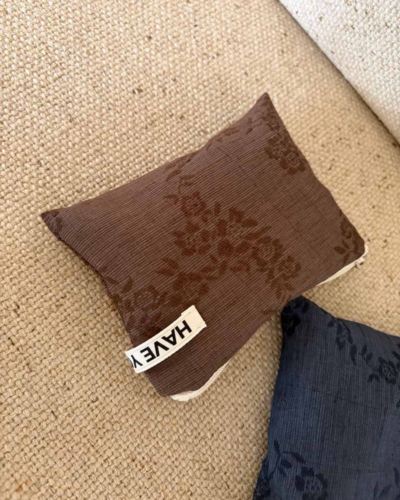 Linen floral flat pouch - brown , S size