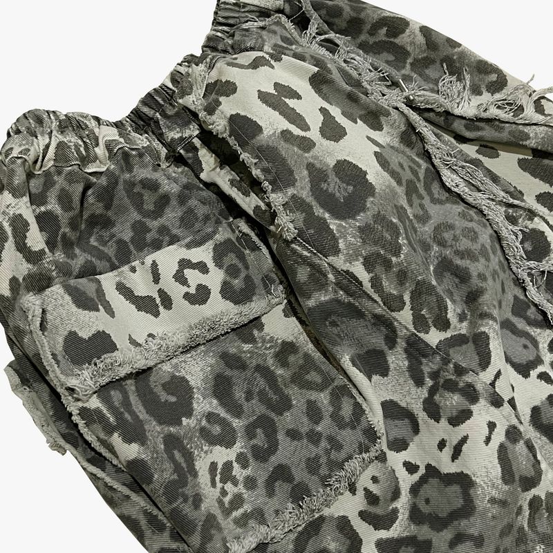 leopard grunge capri shorts_grey
