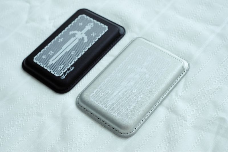 Inner Sword - Silver / Black | MagSafe Wallet
