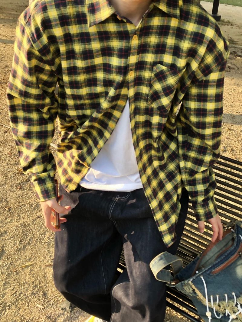 Itzel check overfit shirt