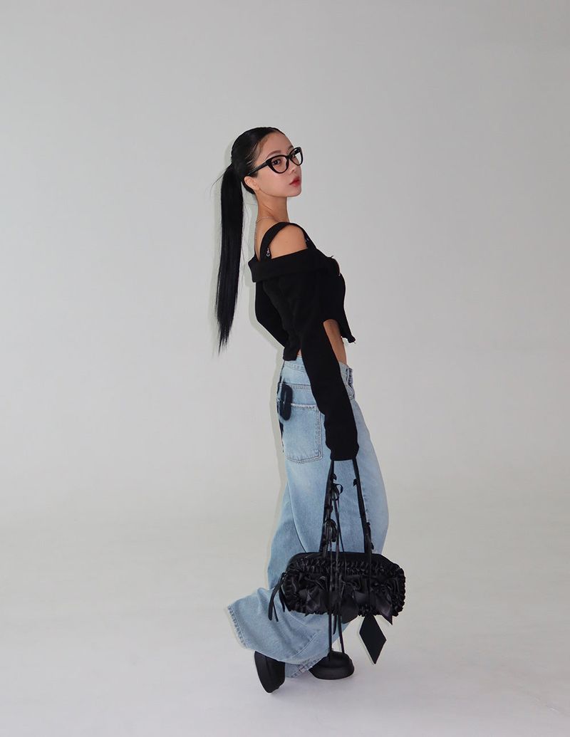 hip lettering wide jeans
