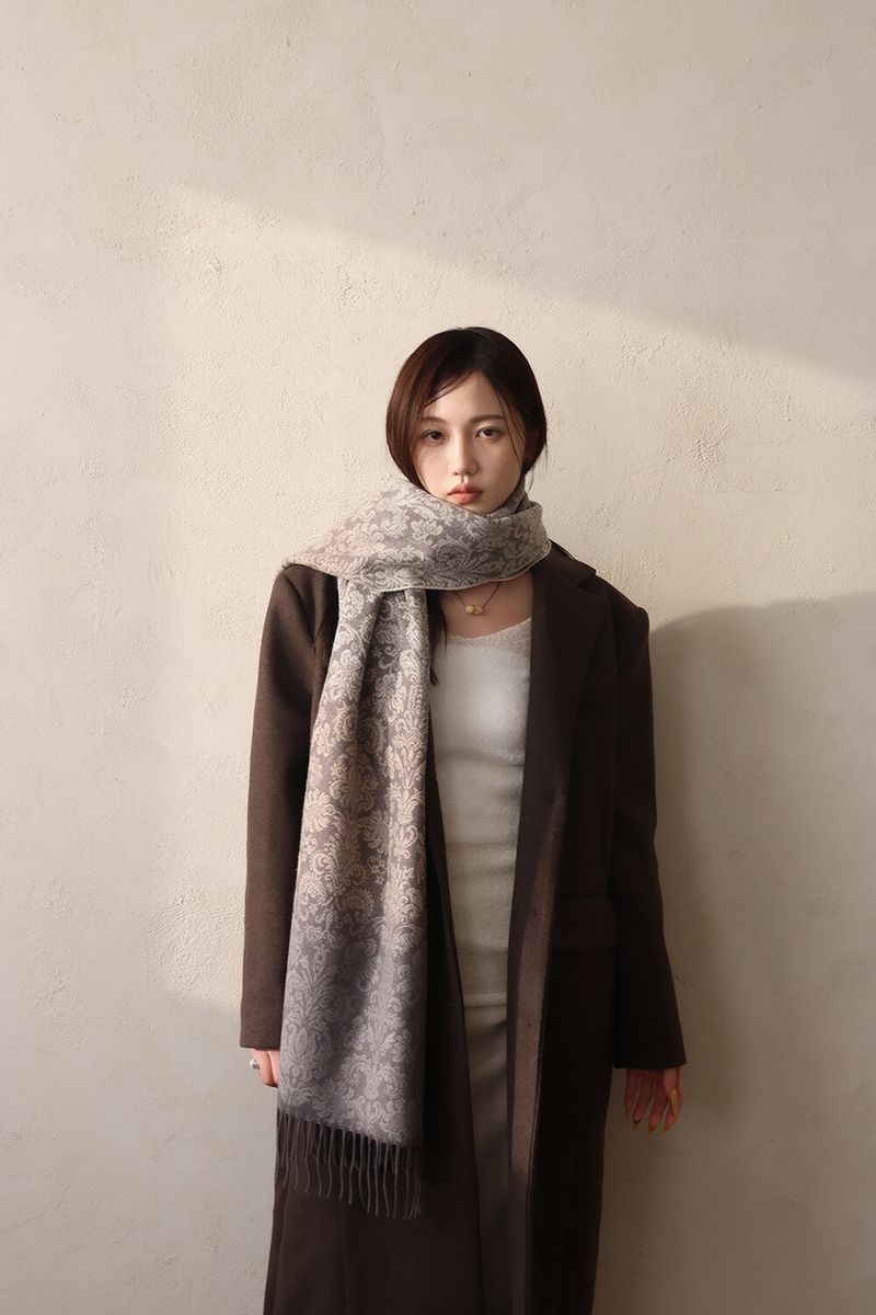 百合 Oriental paisley muffler (Gray)