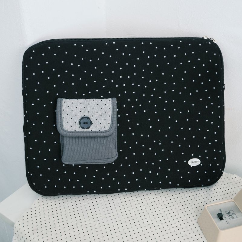 cozing（コジング）の「Star pocket notebook pouch_black（Smartphone Accessories）」