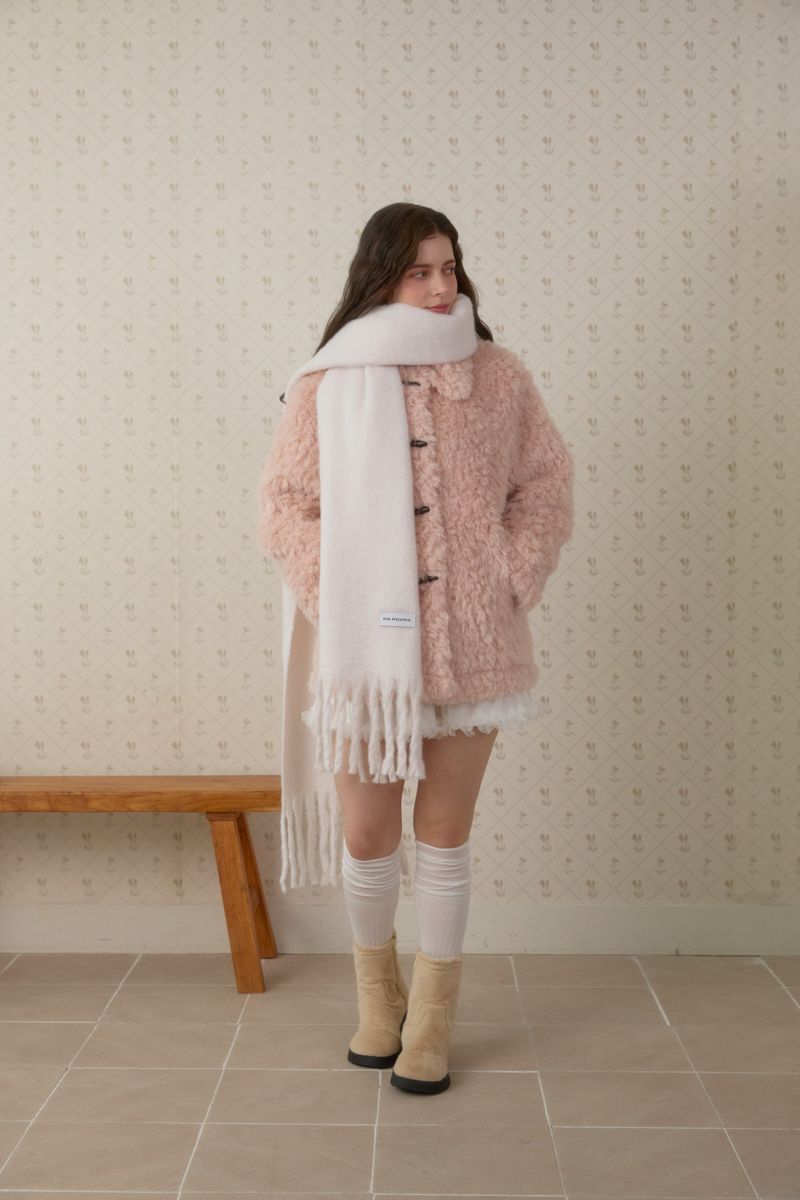 PINK PINEAPPLE(ピンクパイナップル)の「SOFT BIG BASIC MUFFLER(Fashion Accessories)」