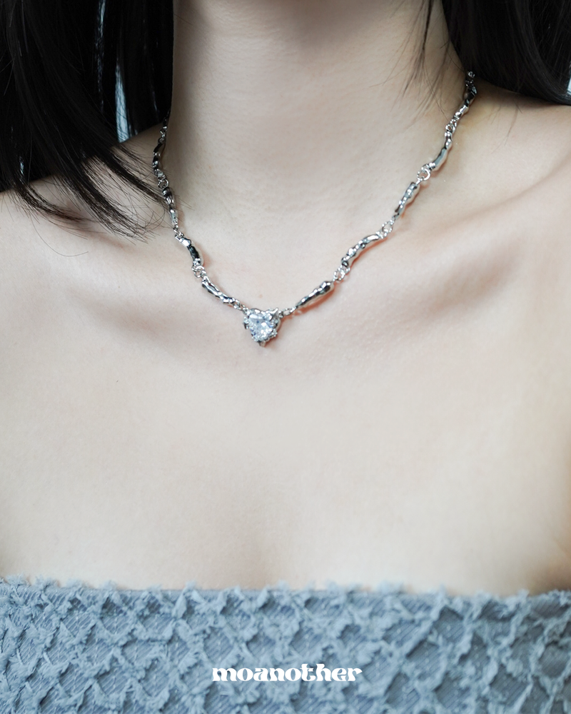 (illit Moka,Aespa Karina,Viviz Eunha Pick!)Twinkle Heart Necklace