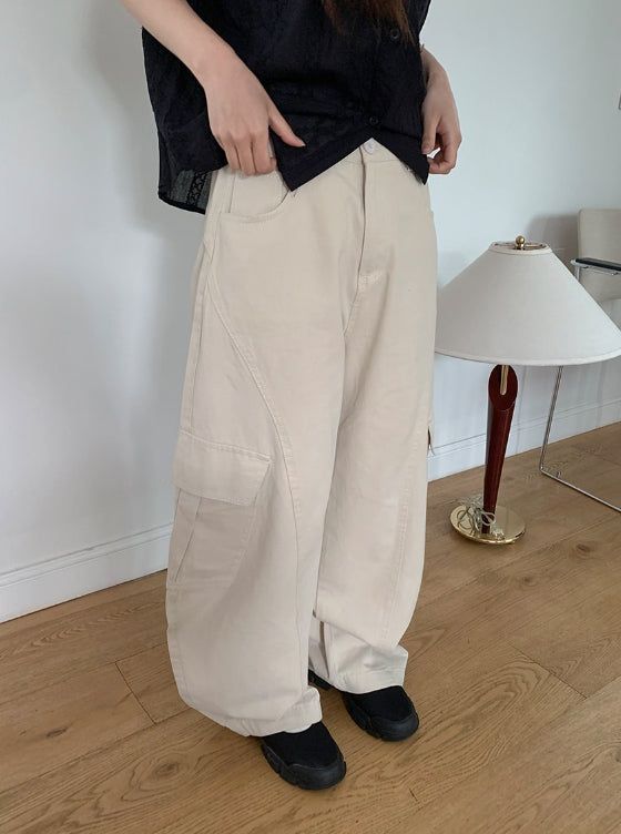 BAON（バオン）の「Kain Balloon Wide Cotton Cargo Banding Pants（Pants）」