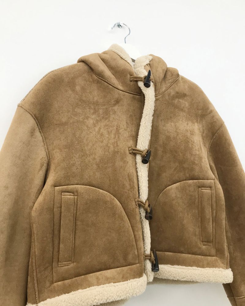 Femme Duffle Hooded Faux Shearling Jacket (2color)