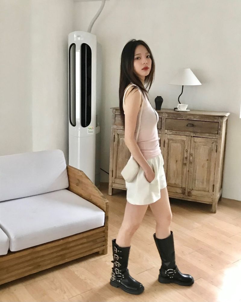 Miyabi sleeveless