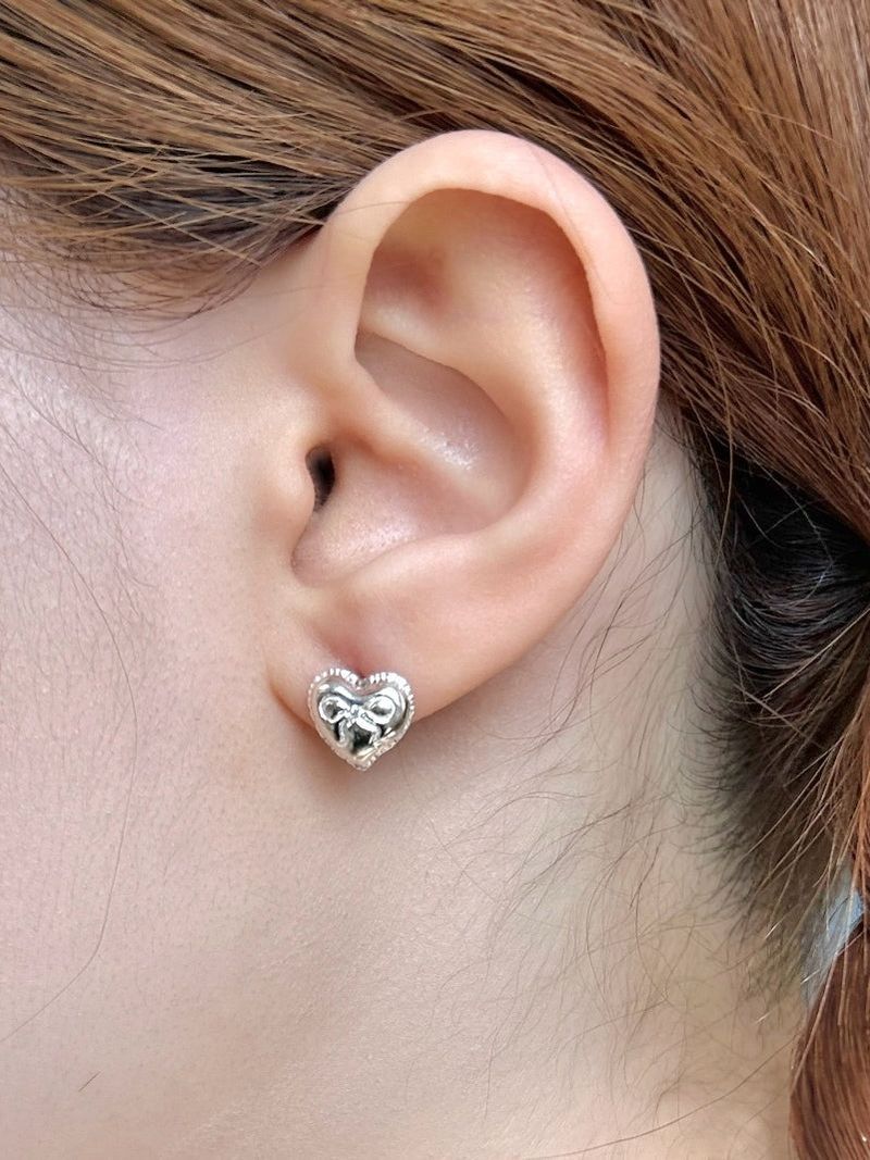 Ribbon Heart Earrings