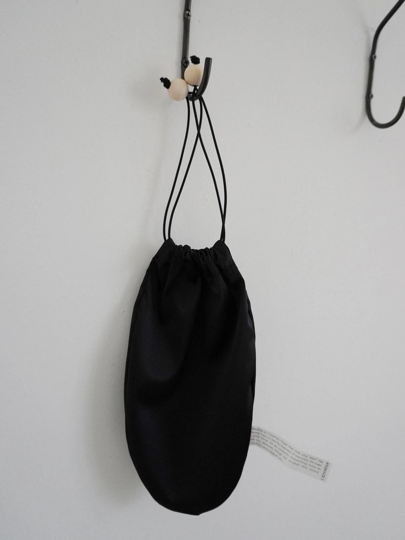 Cosymosy Satin 'Oval' Peas Pouch - 5 Color