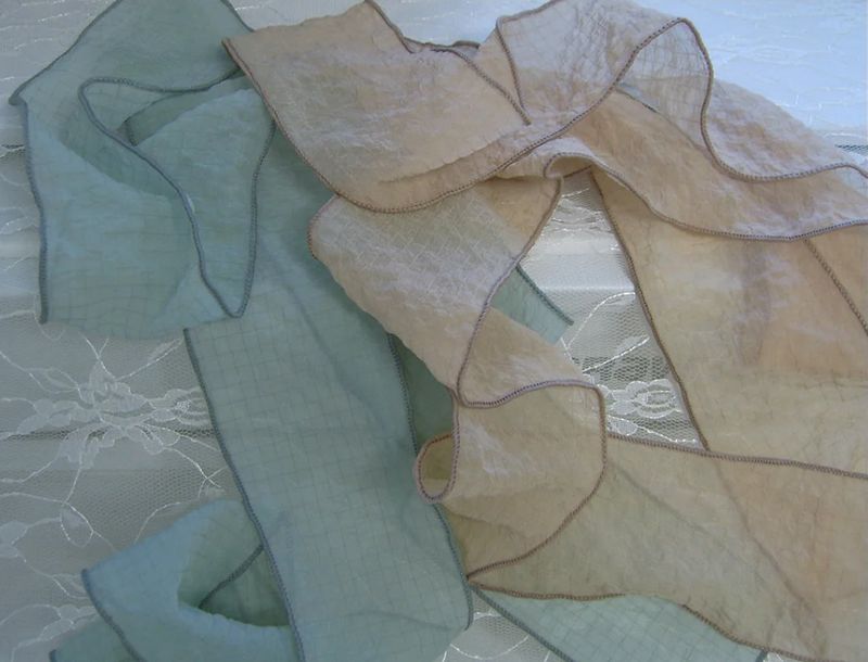 aoi sheer scarf