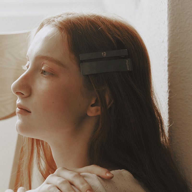 OVT-U（オーブイティーユー）の「Rectangle Pin Set（Hair Accessories）」