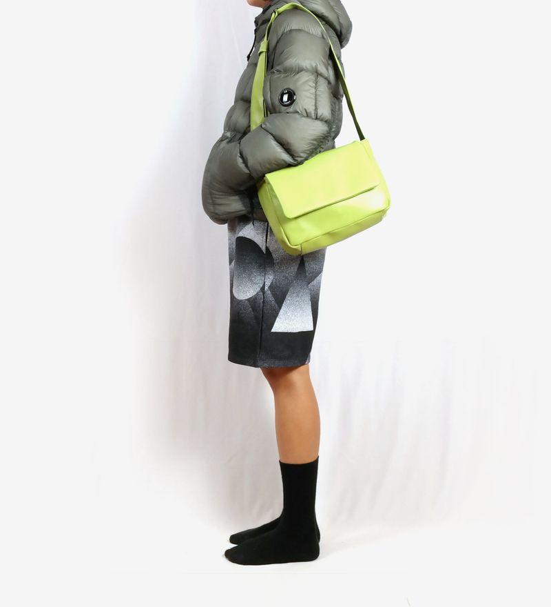 clam green