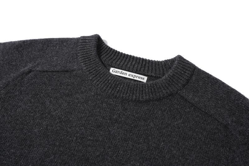 CREWNECK WOOL SWEATER (charcoal)