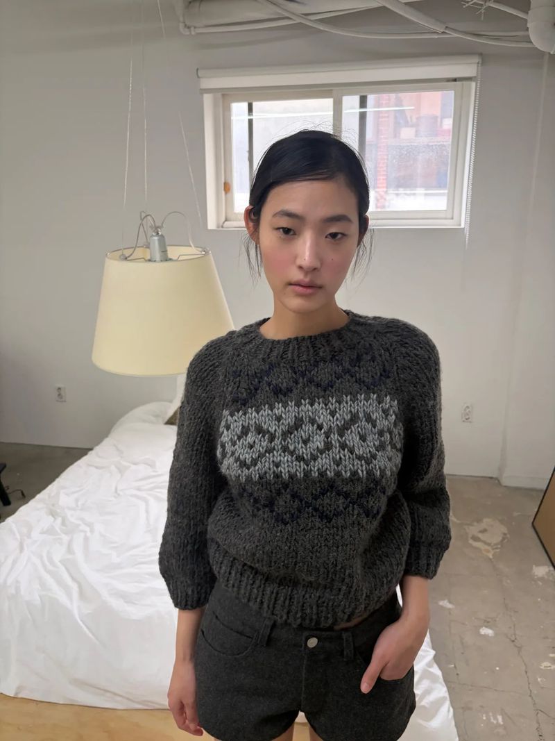 ERR（イアルアル）の「handmade argyle crop knit（Tops）」