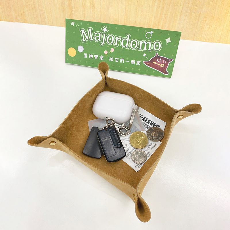 Leather storage tray