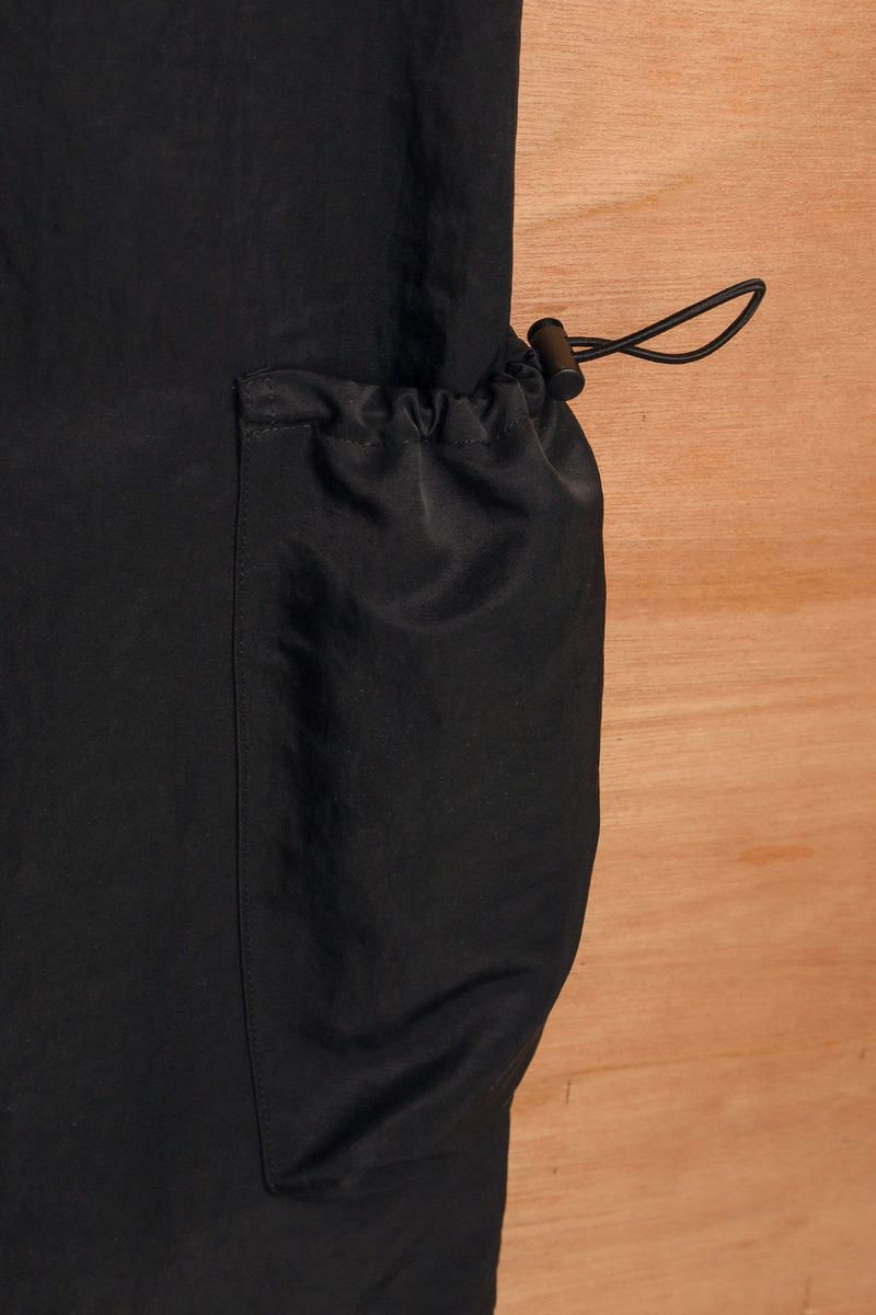 PIA CARGO SKIRT-SLASH BLACK