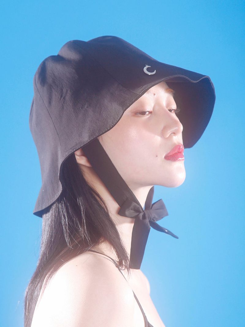 CLUT STUDIO（クラットスタジオ）の「0 6 moon bucket hat（Hats）」