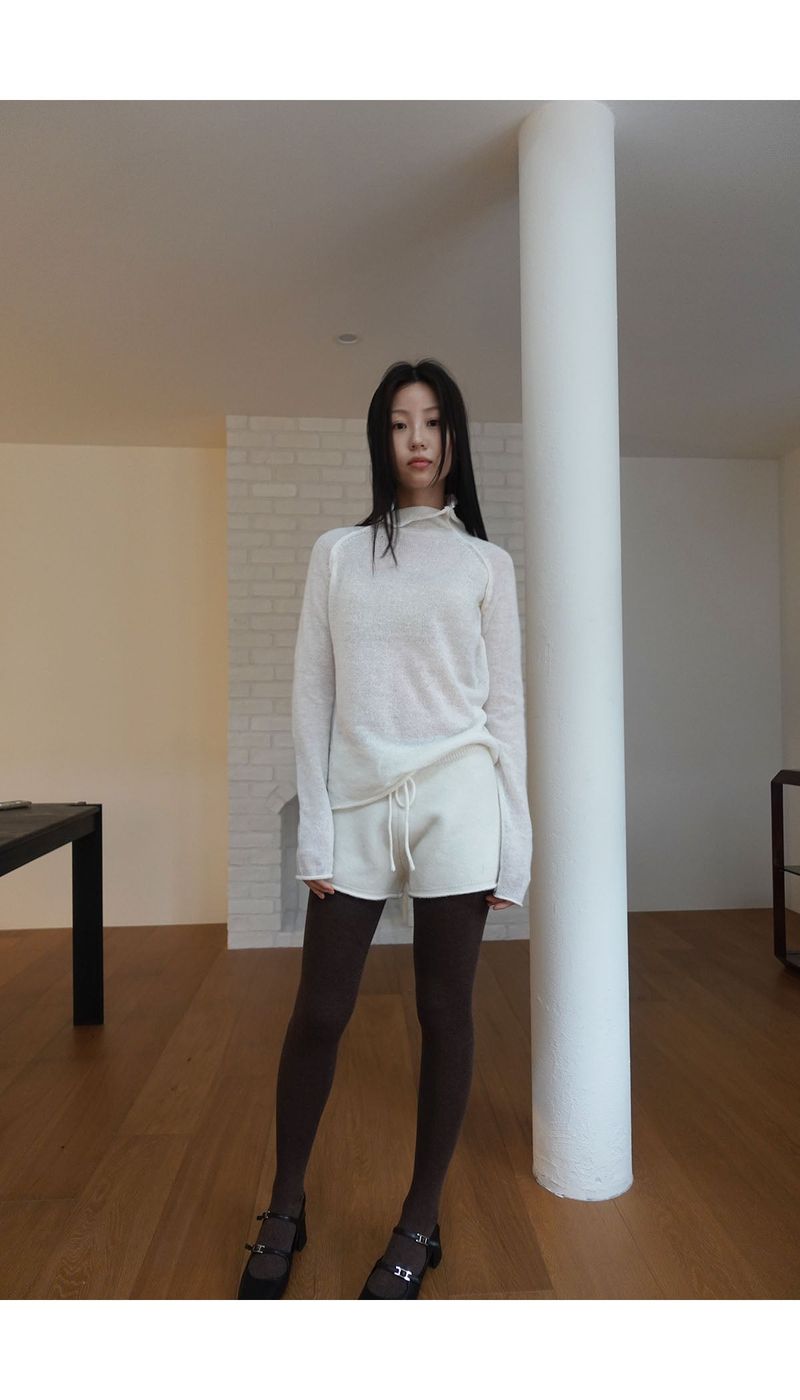 Brown tights