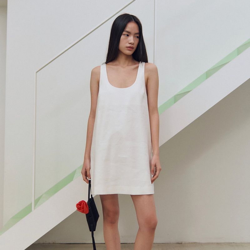 SSOKIN（ソキン）の「Bow Embellished Sleeveless Mini Dress_Ivory（Dresses）」