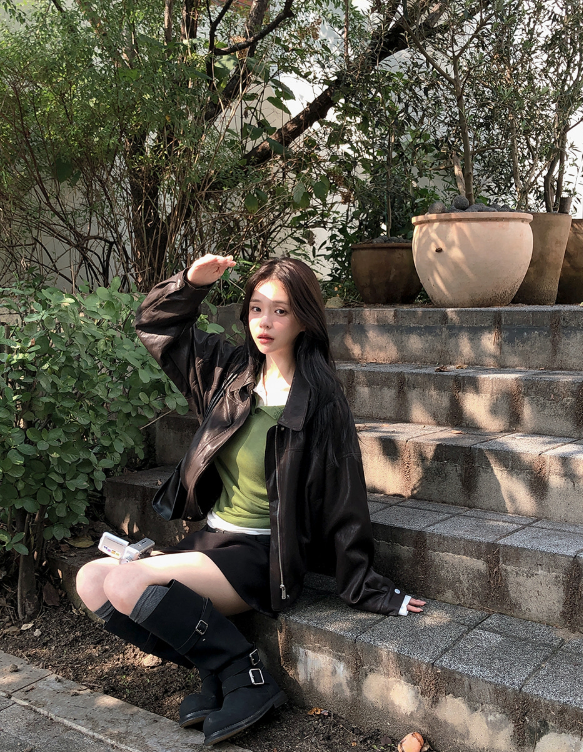 EW Collar Crop Leather Blouson (2color)
