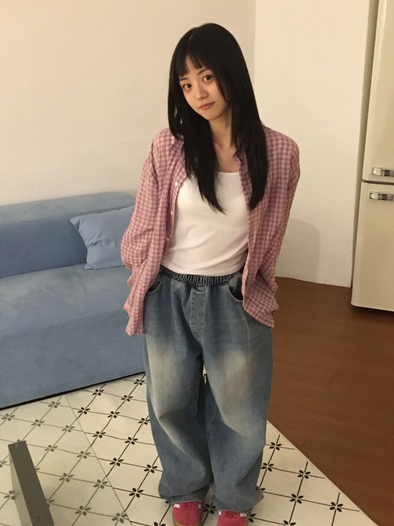 sorusoru（ソルソル）の「オーバーユニセックスデニムパンツ(1color)（パンツ）」