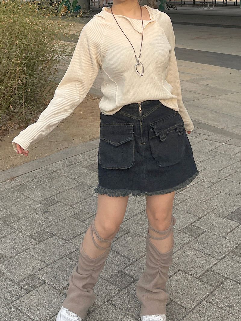 Waffle cut diagonal knit hood