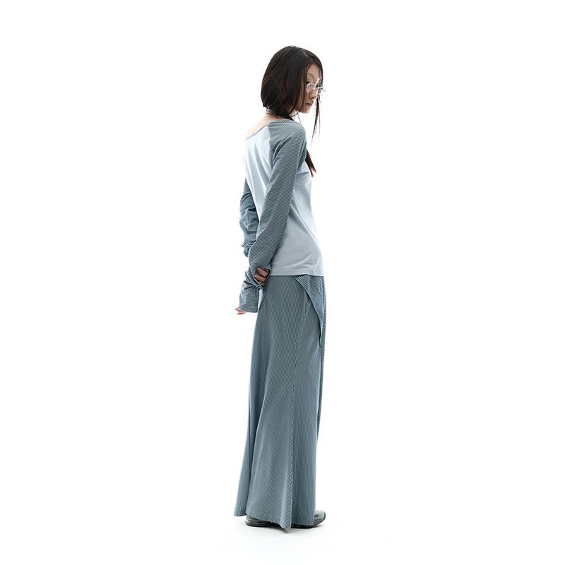 ojos（オホス）の「Side Panel Mermaid Maxi Skirt / Blue Grey（Skirts）」