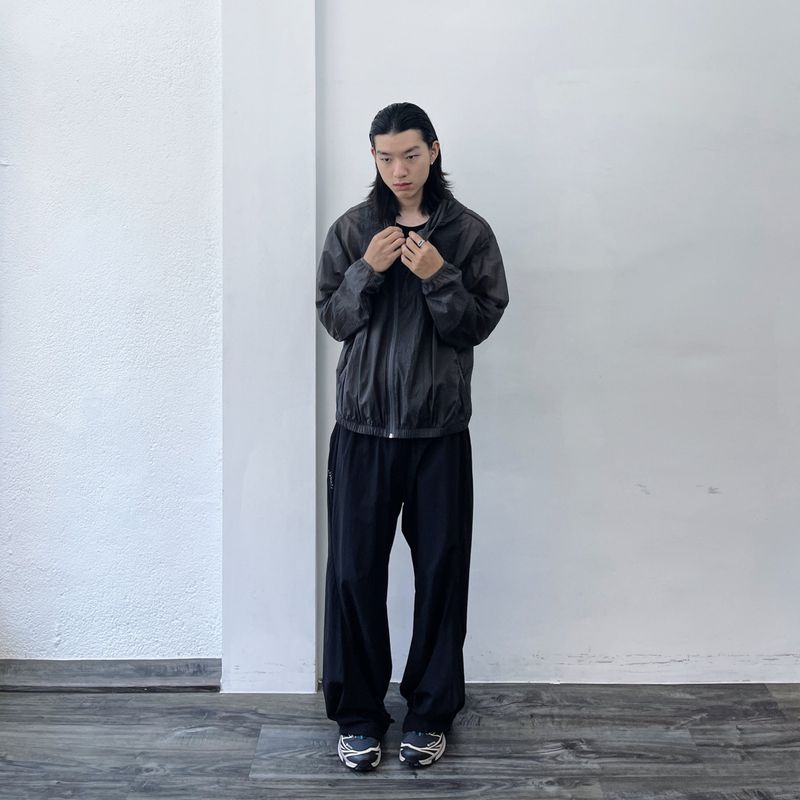 Mist Sheer Crinkle Windbreaker