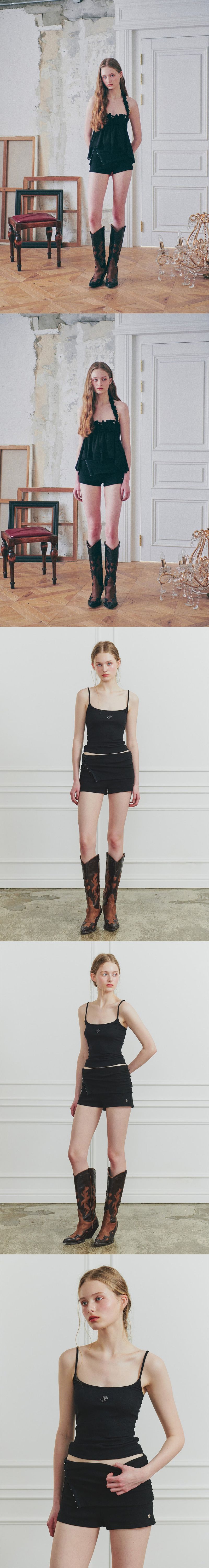 RUBY HOOK SHORTS black