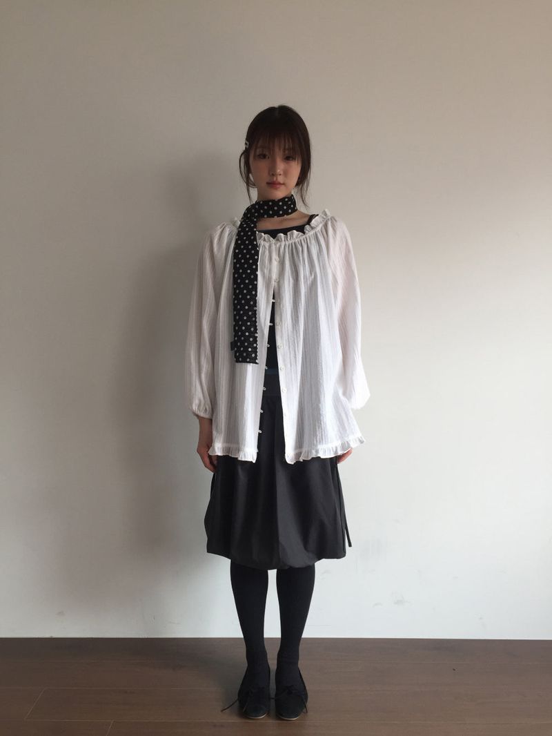 Dual Dot Scarf (1color)