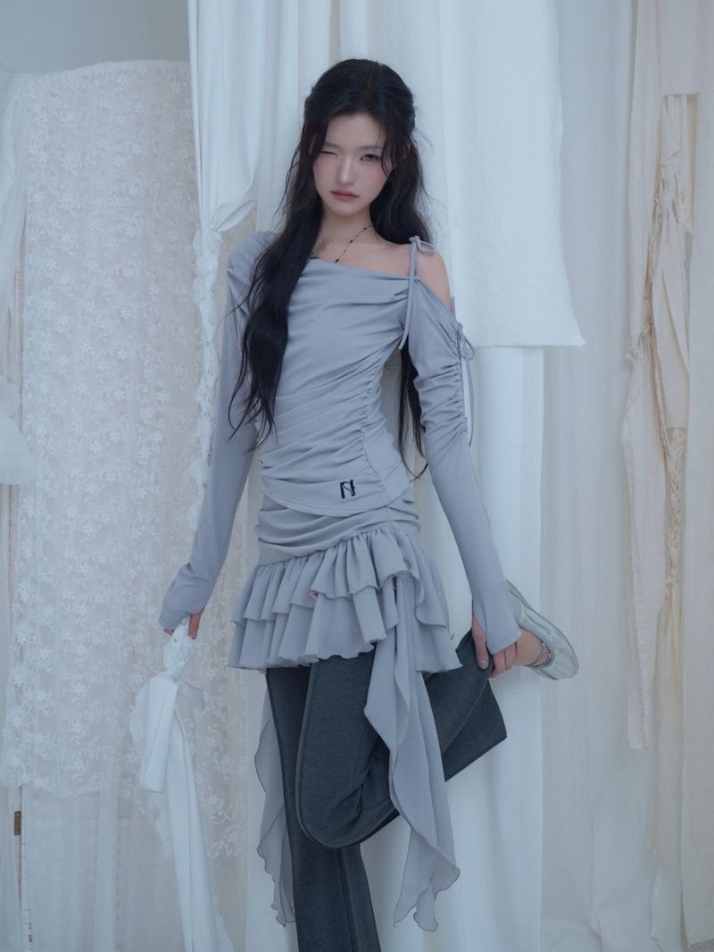Cats Draping One-Shoulder Top